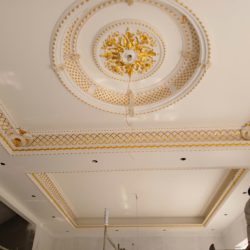 Trần Dát Vàng Mâm Vòm Trắng