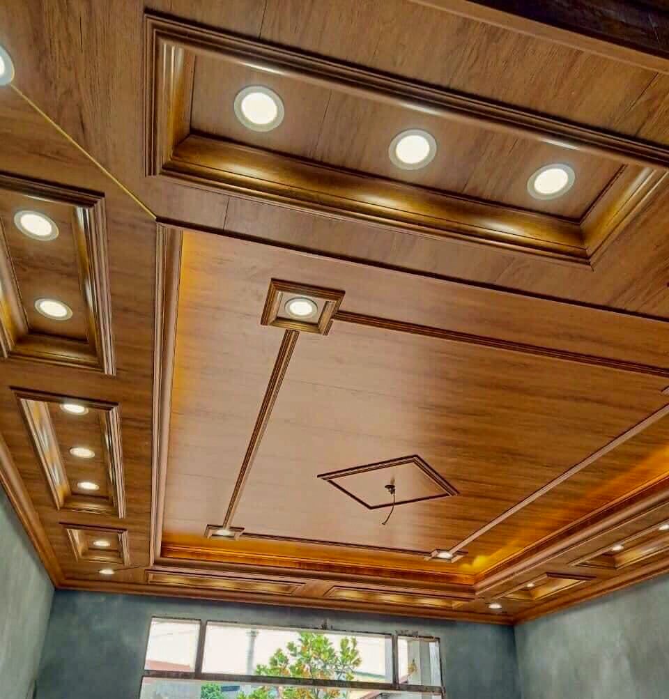 Trần nhựa giả gỗ giật cấp sang trọng